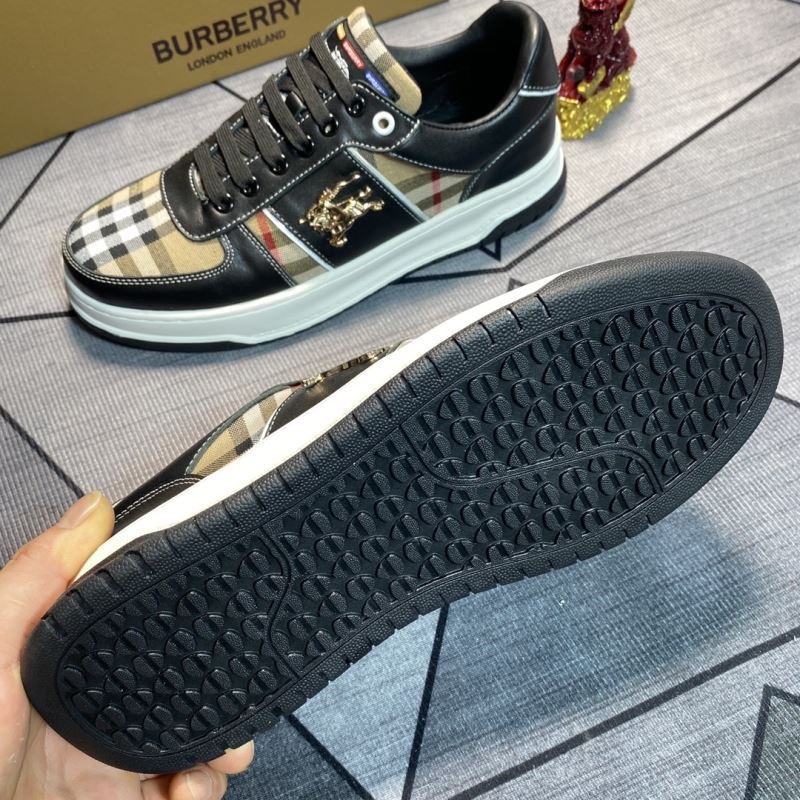 Burberry Low Shoes